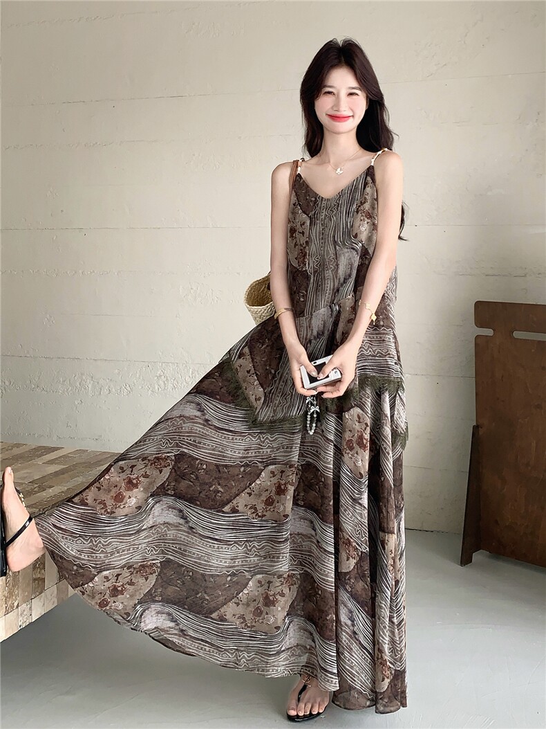 新款P200-K309度假风无袖碎花两件套女装,女装套装/套裙,网红馆