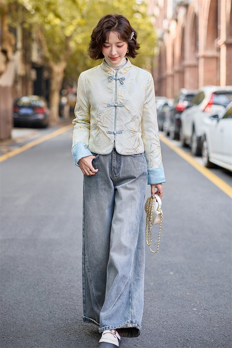 新中式轻薄羽绒服女短款2025年新款春白鸭绒时尚唐装提花外套,女装短外套,水衣源
