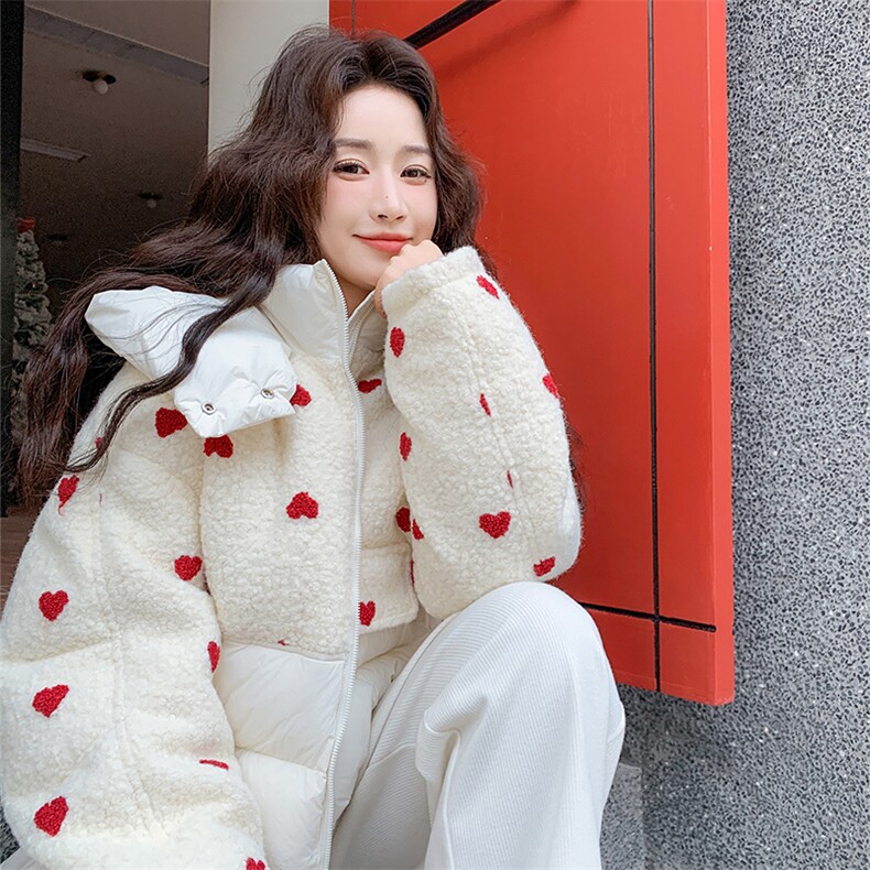 羊羔毛拼接白色连帽短款羽绒服女冬超火好看高级小众加厚保暖外套,女装羽绒服,2C052