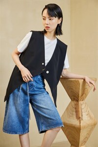 【现货】春季新品 不规则裁剪马甲,女装马甲,Designer concept