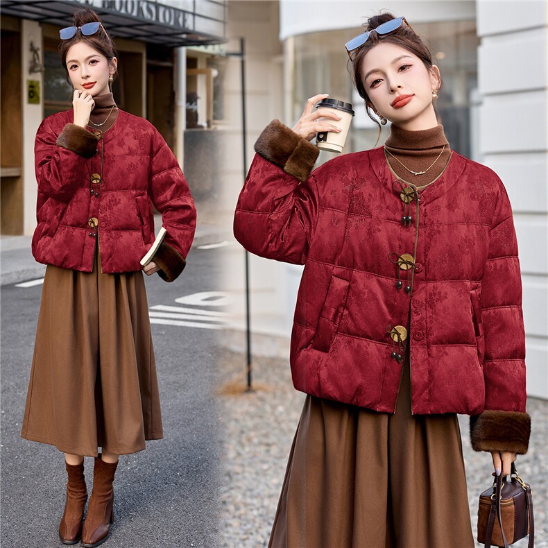 现货新中式提花羽绒服女2025冬季新款超好看拼接撞色保暖外套女,女装羽绒服,美沁