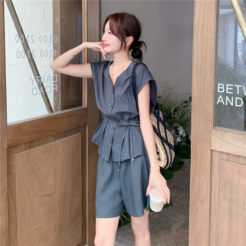 灰色韩系松弛感系带收腰衬衫套装女2025夏季休闲显瘦阔腿裤两件套,女装套装/套裙,2C166