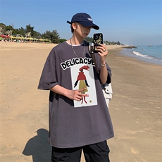 深灰色