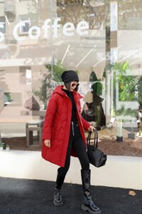 【现货】冬季新款中长款羽绒服图片