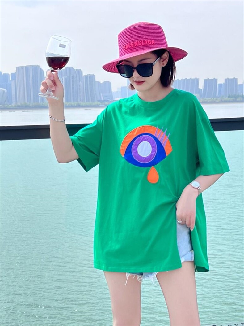 OUGNI夏装新款贴布刺绣开叉T恤潮，女装T恤，OGENI 欧葛妮