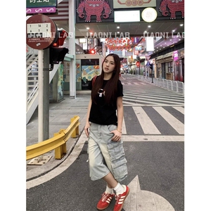 W9739-P63 网图现货 多口袋水洗五分牛仔短裤美式宽松工装七分裤图片