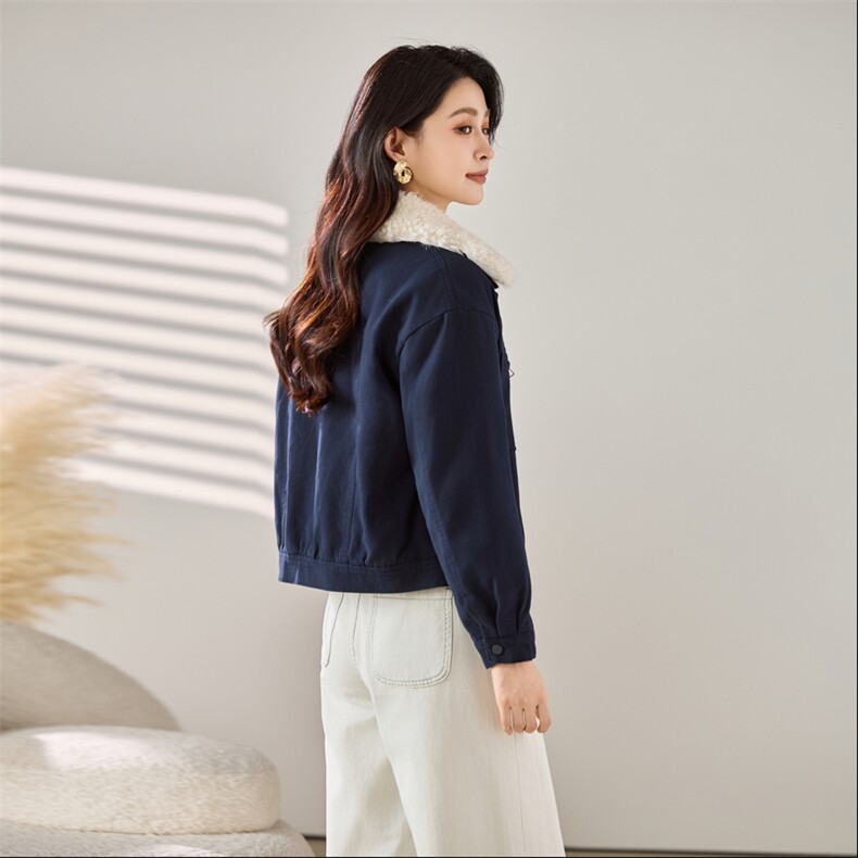 2025秋冬装新款加绒加厚短款外套,女装棉衣/棉服,梦芯尔