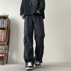有数据黑底2025秋季美式户外长裤男冲锋裤D309B-K77-P60，男装休闲裤，电商D309B
