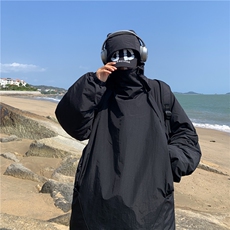 黑色