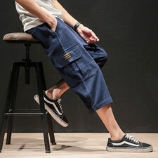 藏青色