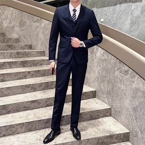 西服套装男西装男士商务休闲职业装修身新郎伴郎结婚三件套礼服潮图片