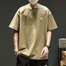 深棕色