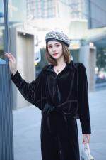 秋装己上新欢迎亲们下单，其它，依诗轩