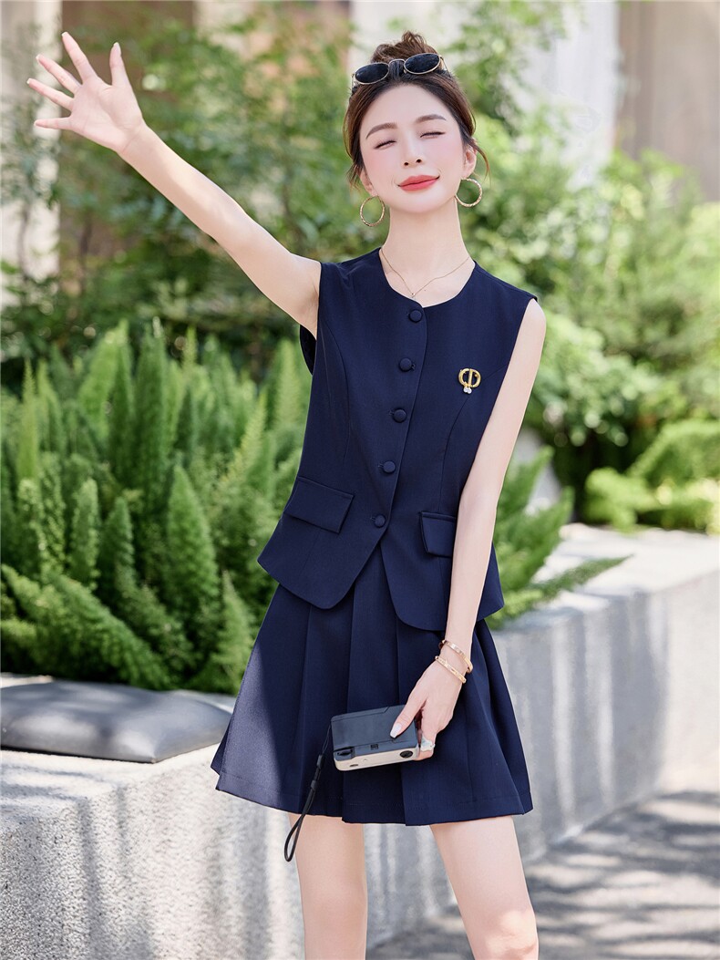 小香风西装马甲套装裙女2025夏季气质无袖背心上衣百褶短裙两件套,女装套装/套裙,曼琳思菲