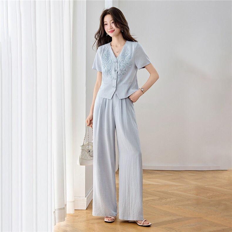 2026夏装新款重工艺刺绣钉珠两件套女套装女,女装套装/套裙,贵人树