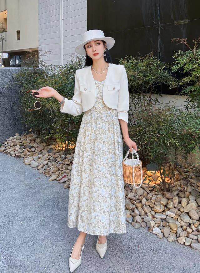 [现货]韩版碎花两件套连衣裙，两色、三码，女装连衣裙，依柏璐(1F)