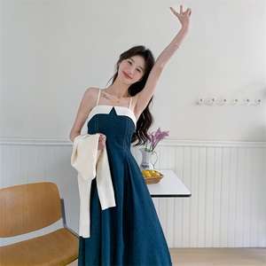 法式显瘦开衫吊带裙女2025春秋新款韩版收腰牛仔连衣裙图片