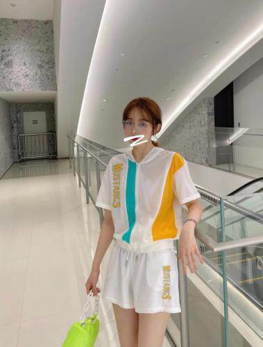 韩版拼接撞色套装，女装职业装，ciytorviar 仙度维拉