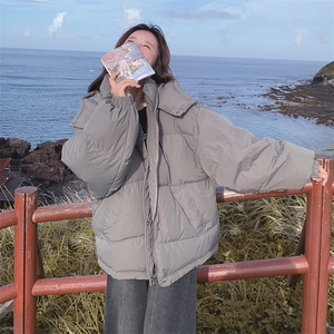 灰色连帽短款羽绒服女冬季2025新款宽松加厚高级感90白鸭绒外套潮图片