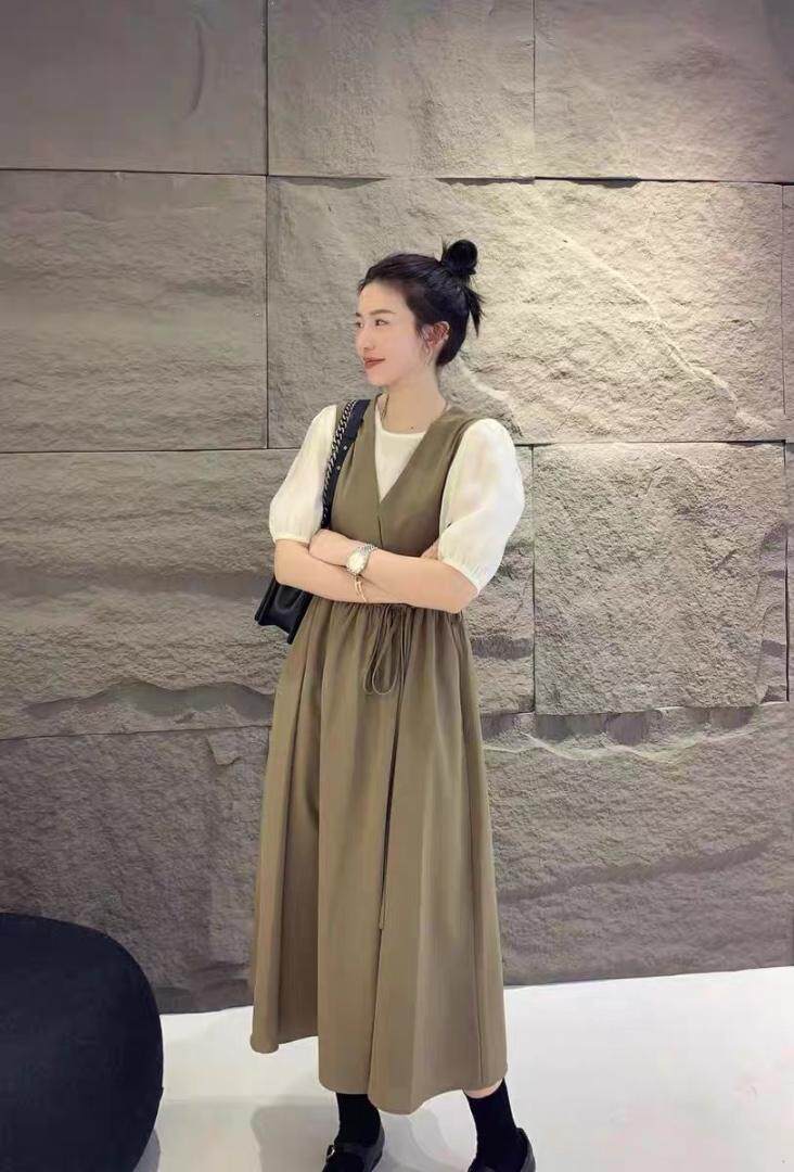 韩版二件套连衣裙，女装连衣裙，依多坊