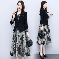 广州十三行爆款西装套装连衣裙女2025早春秋新款时尚长袖高档裙子，女装套装/套裙，时尚风爆