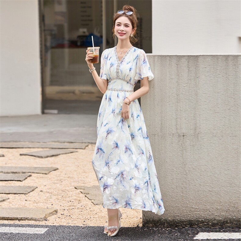 法式印花短袖连衣裙女2025夏季新款收腰显瘦优雅镶钻拼接v领长裙,女装连衣裙,乐吉娜