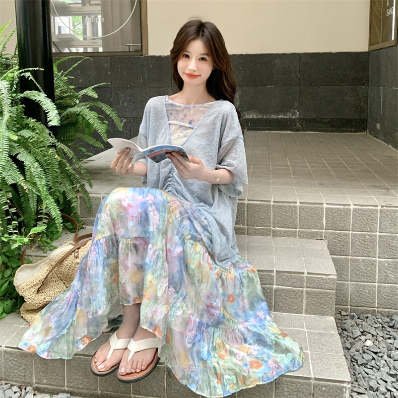 雾霾蓝T恤碎花半身裙套装女夏2025新款两件套韩里韩气爆款流行,女装套装/套裙,2C115
