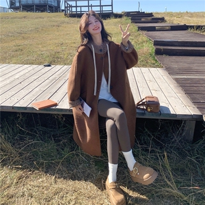 格纹拼接连帽双面呢羊毛咖色外套女秋冬2025新款今年流行爆款大衣,女装双面呢大衣,蝶眷