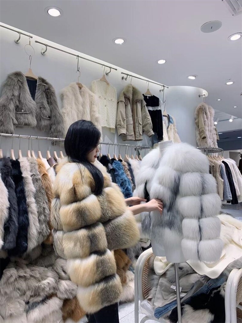冬季进口丹麦狐狸毛外套，其它，邱小姐