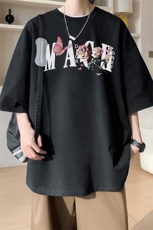 图案已注册夏季玫瑰蝴蝶印花短袖T恤男潮宽松半袖打底衫D035/P25，男装T恤，电商B209