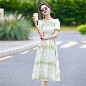 设计感连衣裙女夏2025新款高端精致法式方领气质名媛别致绝美裙子图片