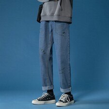 深蓝色