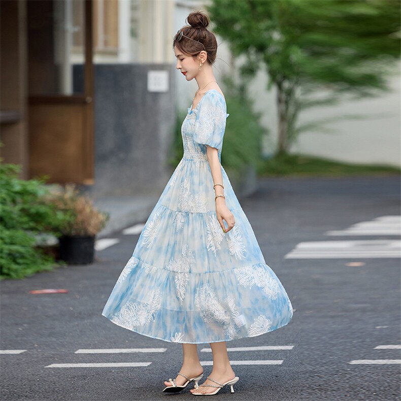巨好看独特漂亮掐腰连衣裙女夏季2025新款温柔风甜美法式初恋长裙,女装连衣裙,臻衣坊