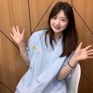 H0808-P35前后刺绣纯棉220克休闲宽松短袖t恤女图片