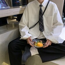 白色
