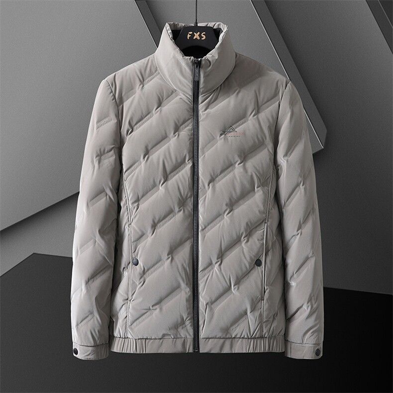 2067 P145 冬季男士休闲轻薄羽绒服外套保暖防寒羽绒衣外衣图片