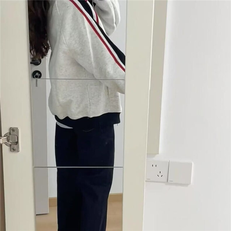 美式高街撞色拼接卫衣女秋季薄款设计感小众休闲运动开衫拉链外套,女装短外套,星座506A