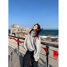 抖音得物高品质26春装美式高街铆钉杜宾犬耳朵开衫卫衣外套W125，女装短外套，电商A486