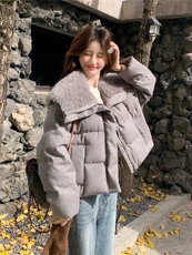 灰色羊羔毛大翻领派克羽绒服2025新款女冬复古洋气巨好看小香外套，女装羽绒服，慧尚依恋