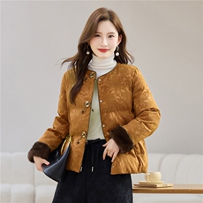 现货2025年冬季新款中式白鸭绒羽绒服女复古风提花毛领袖外套上衣，女装羽绒服，璐依舞