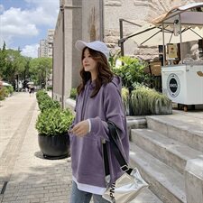 大货已出20秋款假两件卫衣262A-W001-P95-K148，女装卫衣/绒衫，Yologo