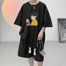 黑色