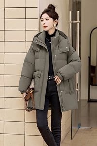年货节现货羽绒服女2023年冬季新款女装时尚休闲加厚中长款外套图片