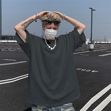 深灰色