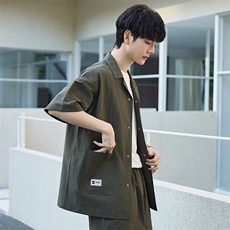 绿色