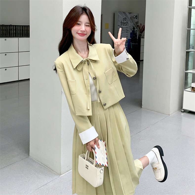 法式高级感小香风套装女春秋季2025新款短款外套百褶半身裙两件套,女装套装/套裙,韩蜜菓