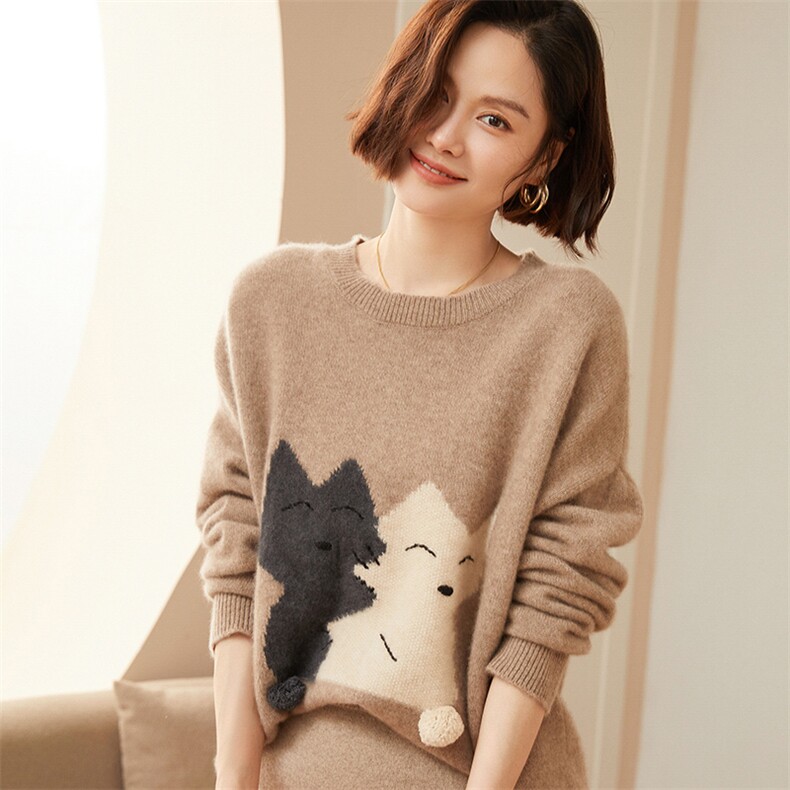 2025秋季新款羊绒衫女100纯山羊绒保暖圆领时尚卡通减龄针织套衫，女装羊绒衫，澳冬特羊绒