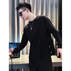 黑色