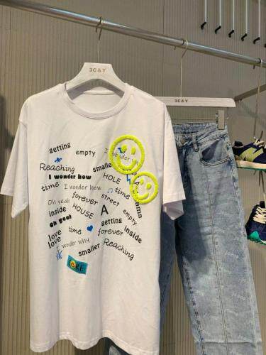 韩版笑脸章仔T，女装，LOVELS