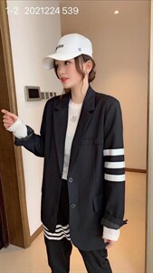 2021秋季新款西装外套图片